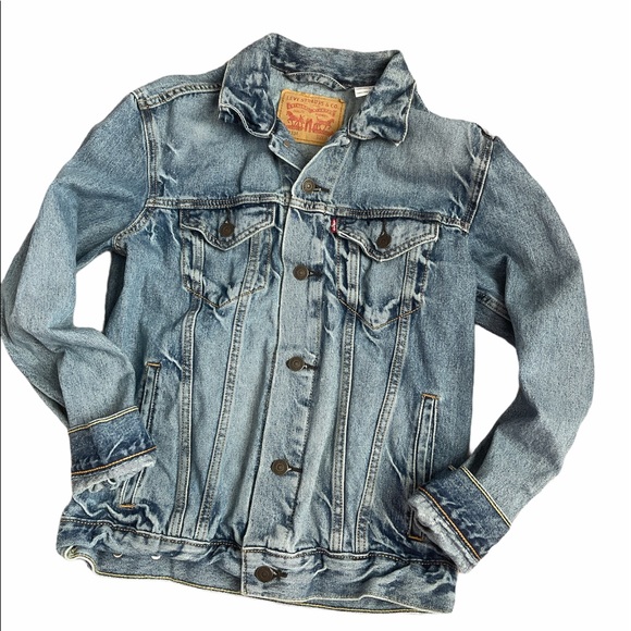 Levi’s Trucker denim Jean jacket size small